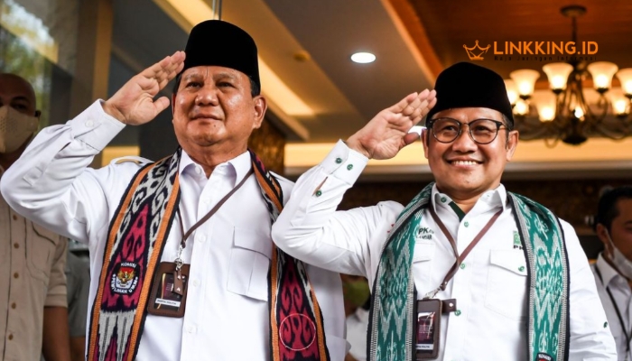 BERSATU. Potret Prabowo Subianto dan Muhaimin Iskandar (Cak Imin), terlihat semakin akrab dalam sebuah acara beberapa tahun lalu. (doc. Kompascom/Linkking.id)