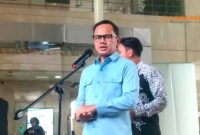 SAMBUTAN. Wakil Menteri Dalam Negeri (Wamendagri), Bima Arya Sugiarto, saat melangsungkan konferensi pers bersama awak media. (Dwi Rahmawati/detikcom/Linkking.id)