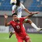 BERTANDING. Potret pertandingan Timnas Indonesia U-20 melawan Uzbekistan di Piala Asia U-20 2025 yang berakhir dengan kekalahan. (doc.Goalcom/Linkking.id)