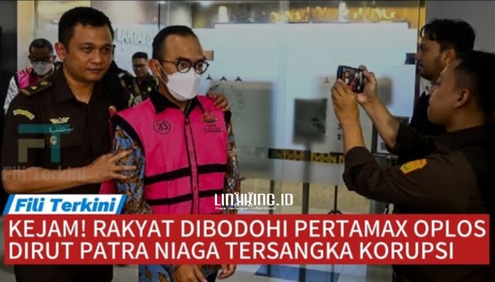 DITANGKAP. Potret tersangka dari Pertamina Patra Niaga, Riva Siahaan, saat mengenakan rompi tahanan tampak dikawal oleh petugas Kejaksaan. (doc.Redaksi Linkking.id)