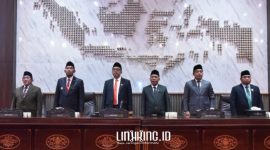 Dewan Perwakilan Rakyat Daerah (DPRD) Sumenep, Jawa Timur, menggelar rapat paripurna dengan agenda pemaparan visi dan misi Bupati serta Wakil Bupati Sumenep untuk periode 2025-2030.
