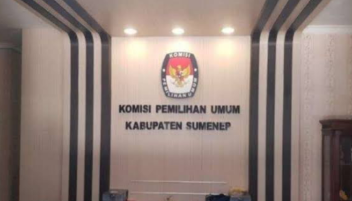 KPU: Kantor Komisi Pemilihan Umum (KPU) Kabupaten Sumenep yang aktif melakukan sosialisasi guna meningkatkan partisipasi pemilih dalam Pilkada 2024. (Dok. Redaksi Linkking.id)