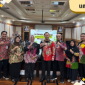 KOLABORASI: Foto bersama jajaran Pemkab Sumenep dengb Instansi terkait usai gelaran Konsultasi Ranwal RPJMD 2025-2029 di Surabaya, Kamis (24/04) kemarin. (Dok. Redaksi)