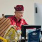 WAWANCARA. Potret Kepala Disbudporapar Sumenep, Moh. Iksan, saat ditemui Linkking di ruang kerjanya. (Dok. Redaksi Linkking)