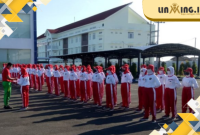 LATIHAN: Peserta Paskibraka Kabupaten Sumenep saat latihan di halaman Stadion A Yani Sumenep. (Istimewa)