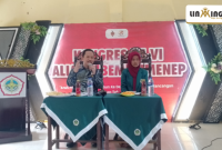 SERIUS: Arif Firmanto, Kepala Bappeda Sumenep saat menyampaikan materi di acara Kongres VI Aliansi BEM Sumenep di Aula INKADHA, Beraji Gapura Sumenep.